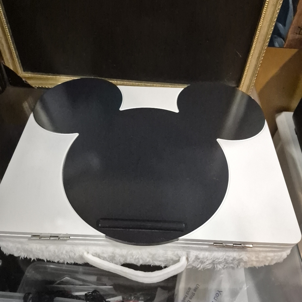 Disney Mickey Mouse Super Storage Lapdesk